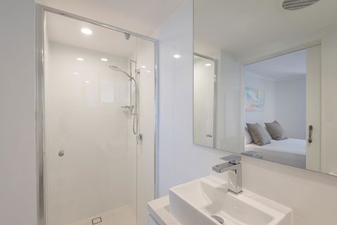 Munna Beach Apartments - Melbourne Tourism 3