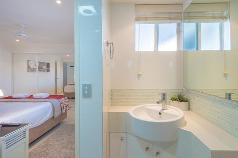 Munna Beach Apartments - Melbourne Tourism 22
