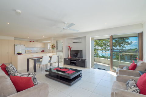 Munna Beach Apartments - Melbourne Tourism 25