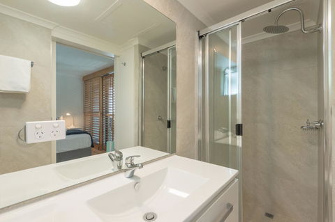 Munna Beach Apartments - Melbourne Tourism 35