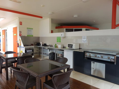 Port Douglas Motel - Melbourne Tourism 35