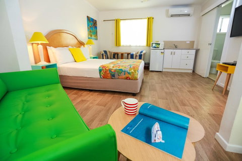 Port Douglas Motel - Melbourne Tourism 16