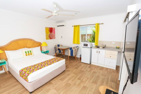 Port Douglas Motel - Melbourne Tourism 22