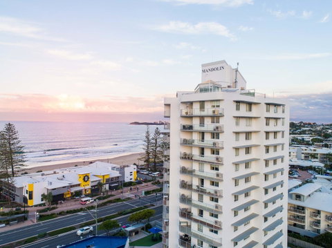 Mandolin Beachfront Resort - Melbourne Tourism 0