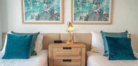 Mandolin Beachfront Resort - Melbourne Tourism 6