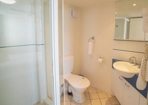 Mandolin Beachfront Resort - Melbourne Tourism 31