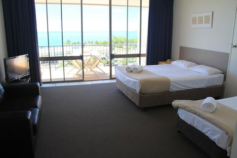 Ocean Views At Whitsunday Terraces Resort - Melbourne Tourism 11