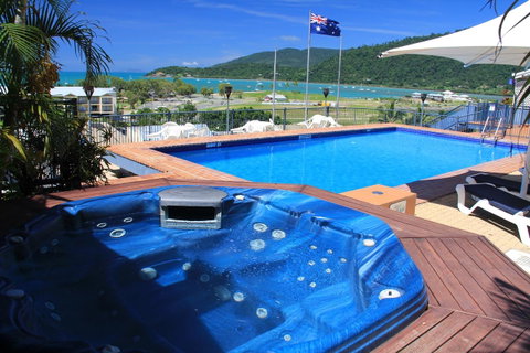 Ocean Views At Whitsunday Terraces Resort - Melbourne Tourism 2