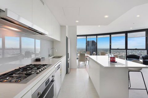 Brisbane Skytower By CLLIX - Melbourne Tourism 5