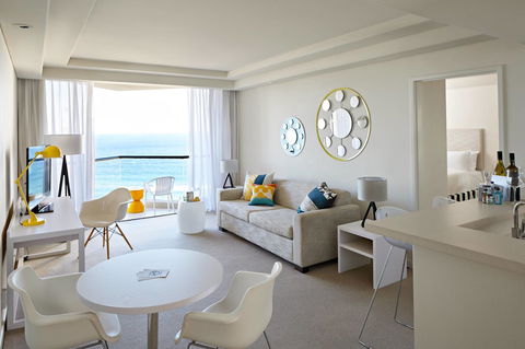 QT Gold Coast - Melbourne Tourism 7