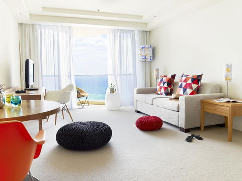 QT Gold Coast - Melbourne Tourism 30