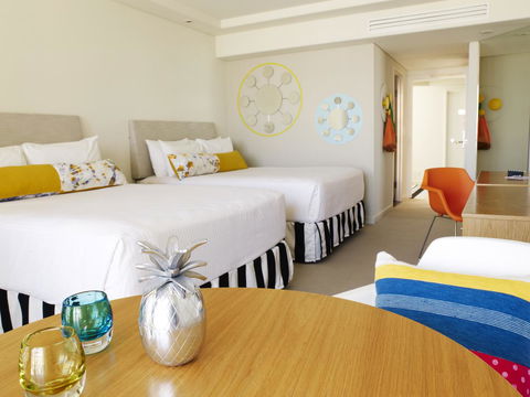 QT Gold Coast - Melbourne Tourism 9