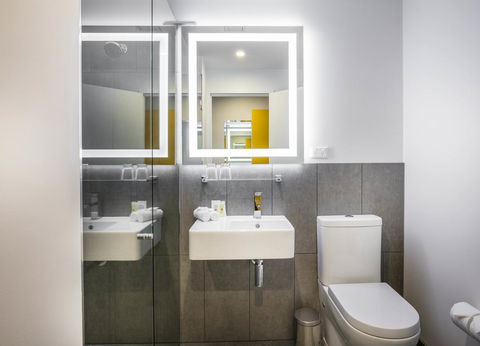 Ibis Styles Brisbane Elizabeth Street - Melbourne Tourism 7