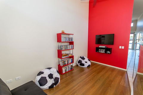 Hepburn Holiday Haven - Melbourne Tourism 8