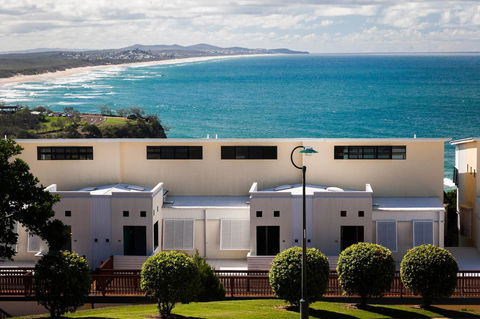 The Point Coolum - Melbourne Tourism 42