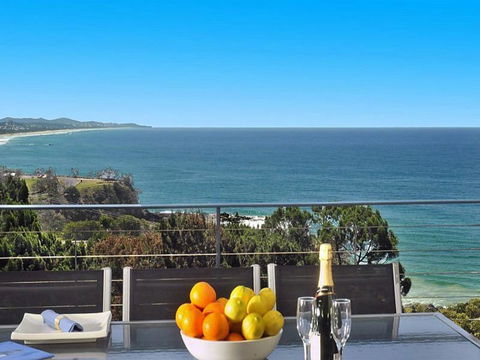 The Point Coolum - Melbourne Tourism 0