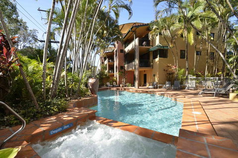 Bermuda Villas - Melbourne Tourism 17