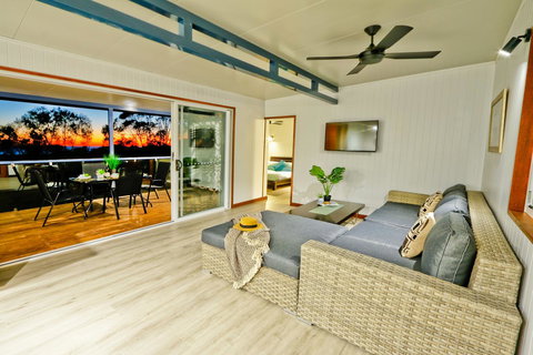 The Summit 1770 - Melbourne Tourism 11