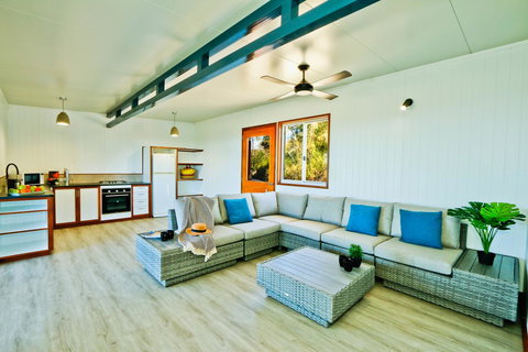 The Summit 1770 - Melbourne Tourism 8