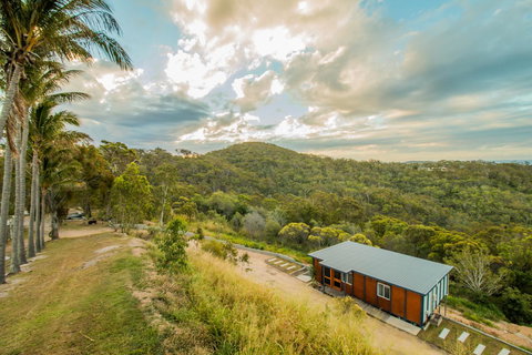 The Summit 1770 - Melbourne Tourism 2