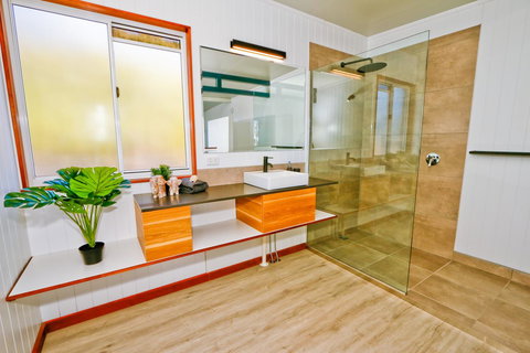 The Summit 1770 - Melbourne Tourism 0