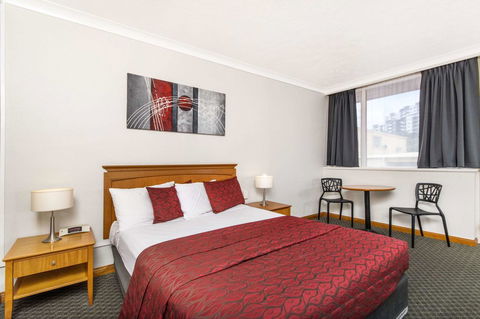 The Robert Towns - Melbourne Tourism 4