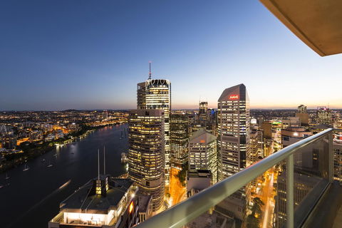 Oaks Brisbane Aurora Suites - Melbourne Tourism 10