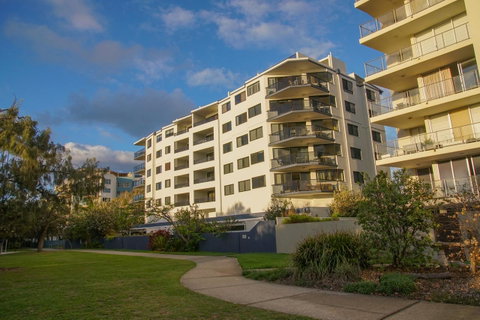 San Marino By The Sea Apartments - Melbourne Tourism 28