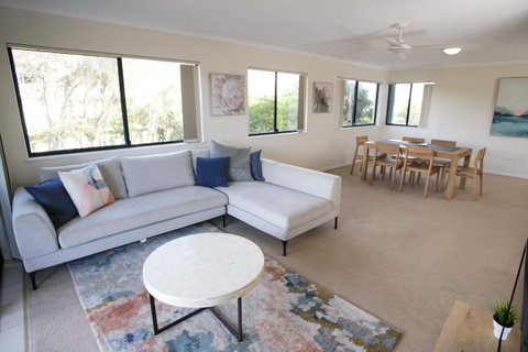San Marino By The Sea Apartments - Melbourne Tourism 12