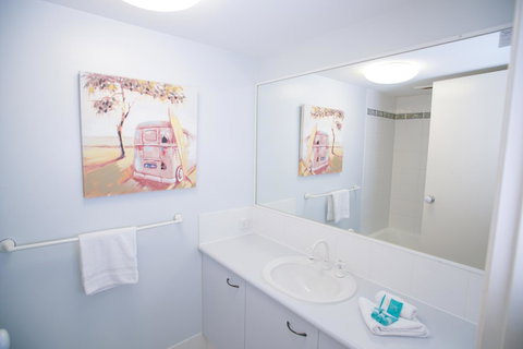 San Marino By The Sea Apartments - Melbourne Tourism 17