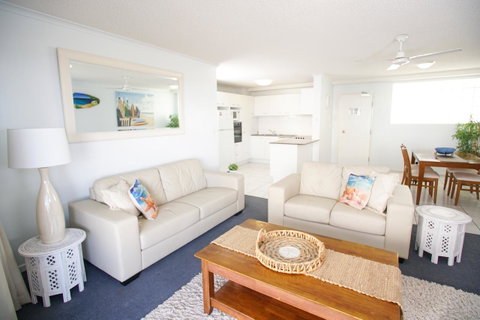 San Marino By The Sea Apartments - Melbourne Tourism 6