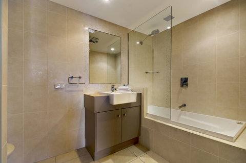 San Marino By The Sea Apartments - Melbourne Tourism 36