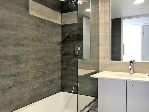 Brisbane City Apartments (Albert St CBD) - Melbourne Tourism 0