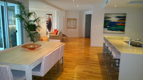 Coral Cove Apartments - Melbourne Tourism 4