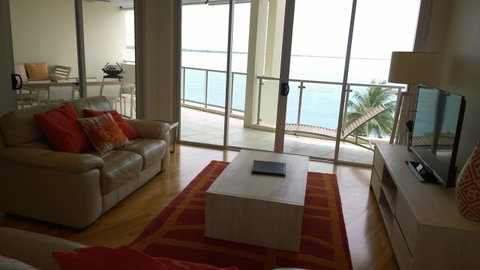 Coral Cove Apartments - Melbourne Tourism 28