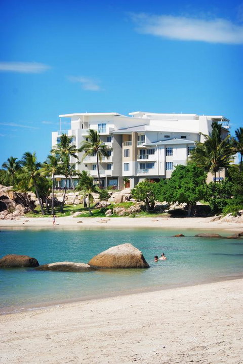 Coral Cove Apartments - Melbourne Tourism 3