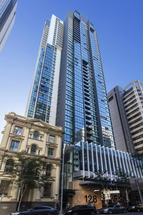 Oaks Brisbane On Charlotte Suites - Melbourne Tourism 3