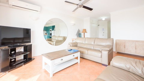 Currumbin Sands On The Beach - Melbourne Tourism 14