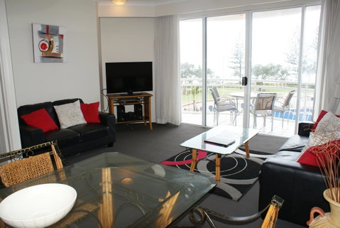 Aquarius Resort - Melbourne Tourism 8