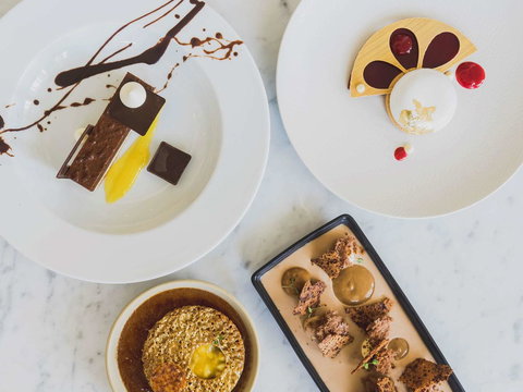 Pullman Cairns International - Melbourne Tourism 28