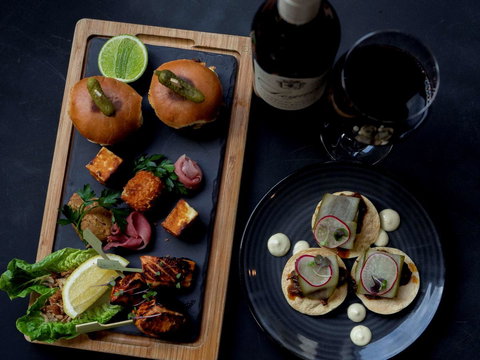 Pullman Cairns International - Melbourne Tourism 9