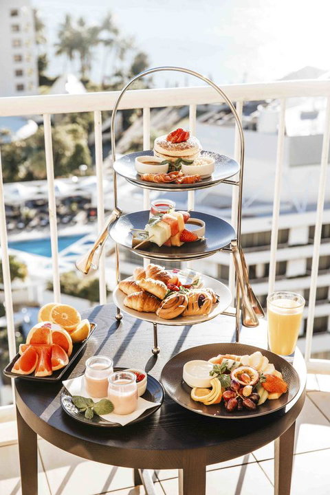 Pullman Cairns International - Melbourne Tourism 13