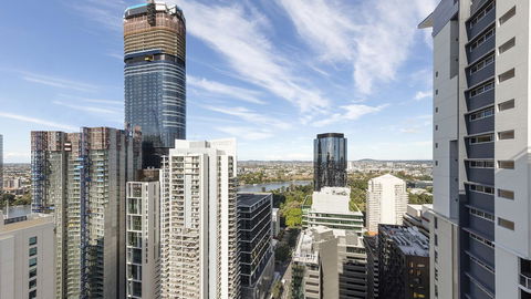 Oaks Brisbane Festival Suites - Melbourne Tourism 4