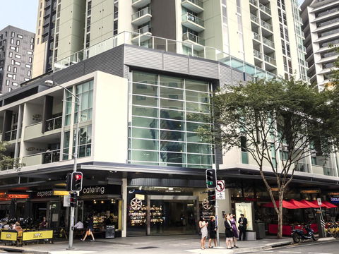 Oaks Brisbane Festival Suites - Melbourne Tourism 8