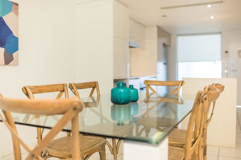 Echelon Apartments Yeppoon - Melbourne Tourism 21