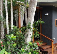 Forest Lodge Little Villa - Melbourne Tourism