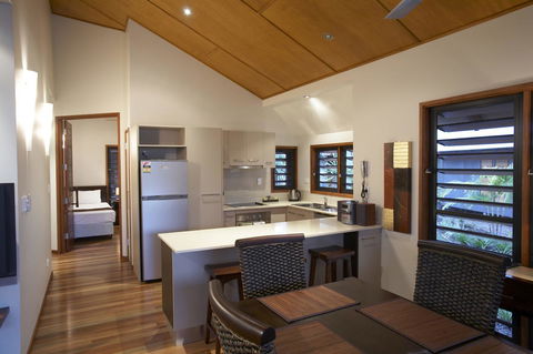 Pure Magnetic Villa 5 - Melbourne Tourism 1