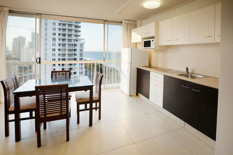 Chateau Beachside Resort - Melbourne Tourism 16