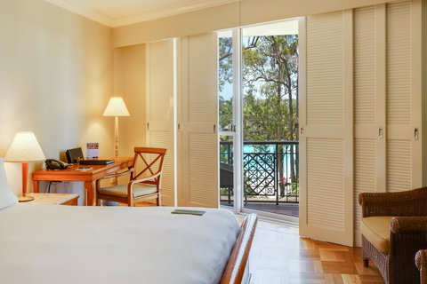 InterContinental Sanctuary Cove Resort, An IHG Hotel - Melbourne Tourism 4