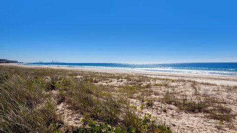 Bilinga Beach Motel - Melbourne Tourism 27